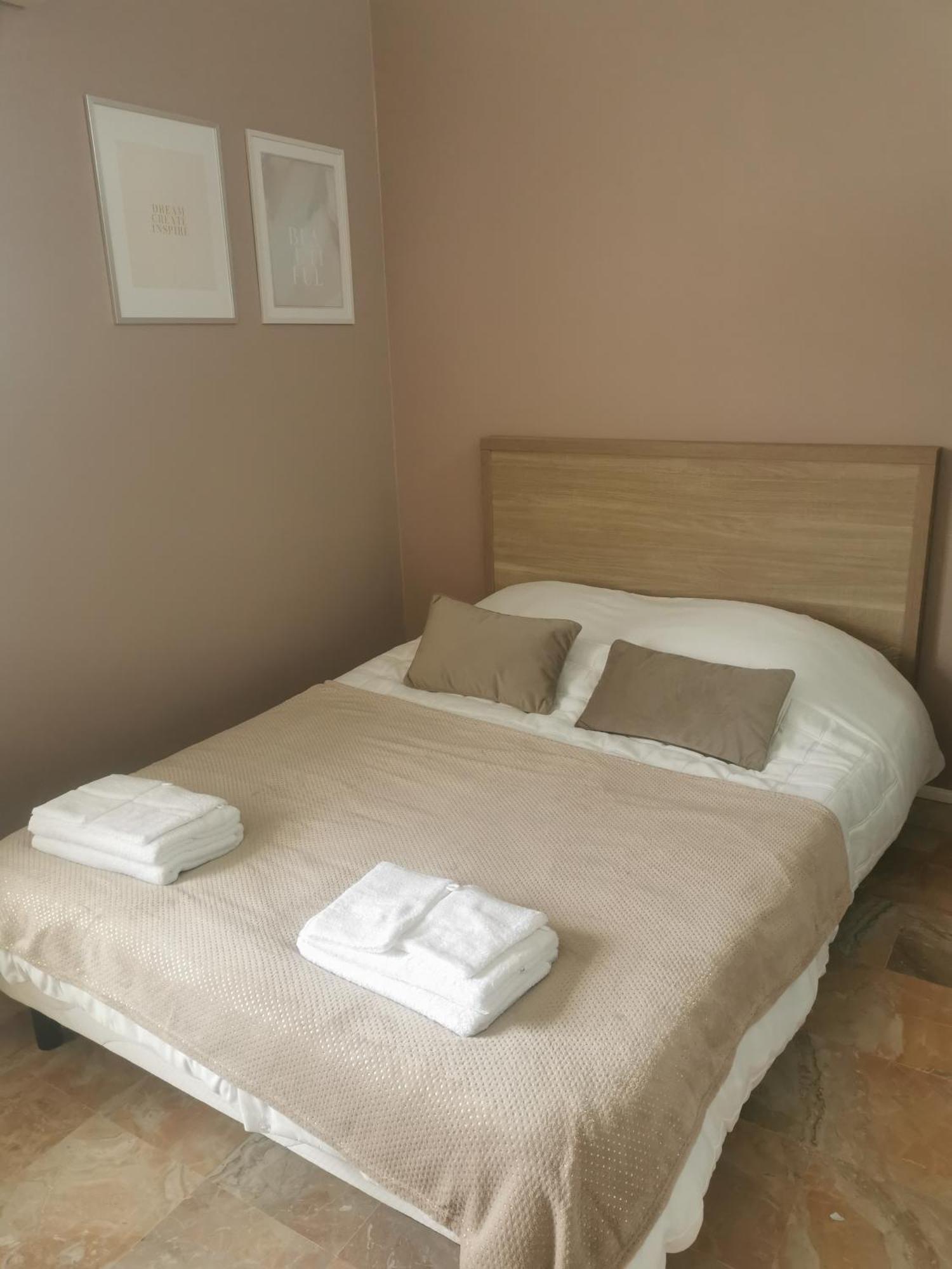 Appartement 3 , Disneyland - Parking Gratuit - Maison Des Platanes モー エクステリア 写真