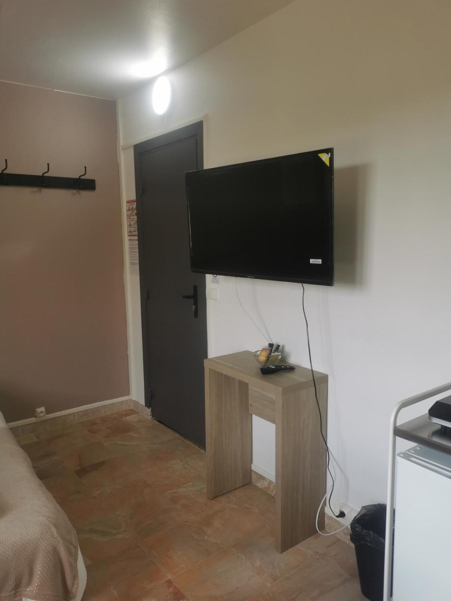 Appartement 3 , Disneyland - Parking Gratuit - Maison Des Platanes モー エクステリア 写真